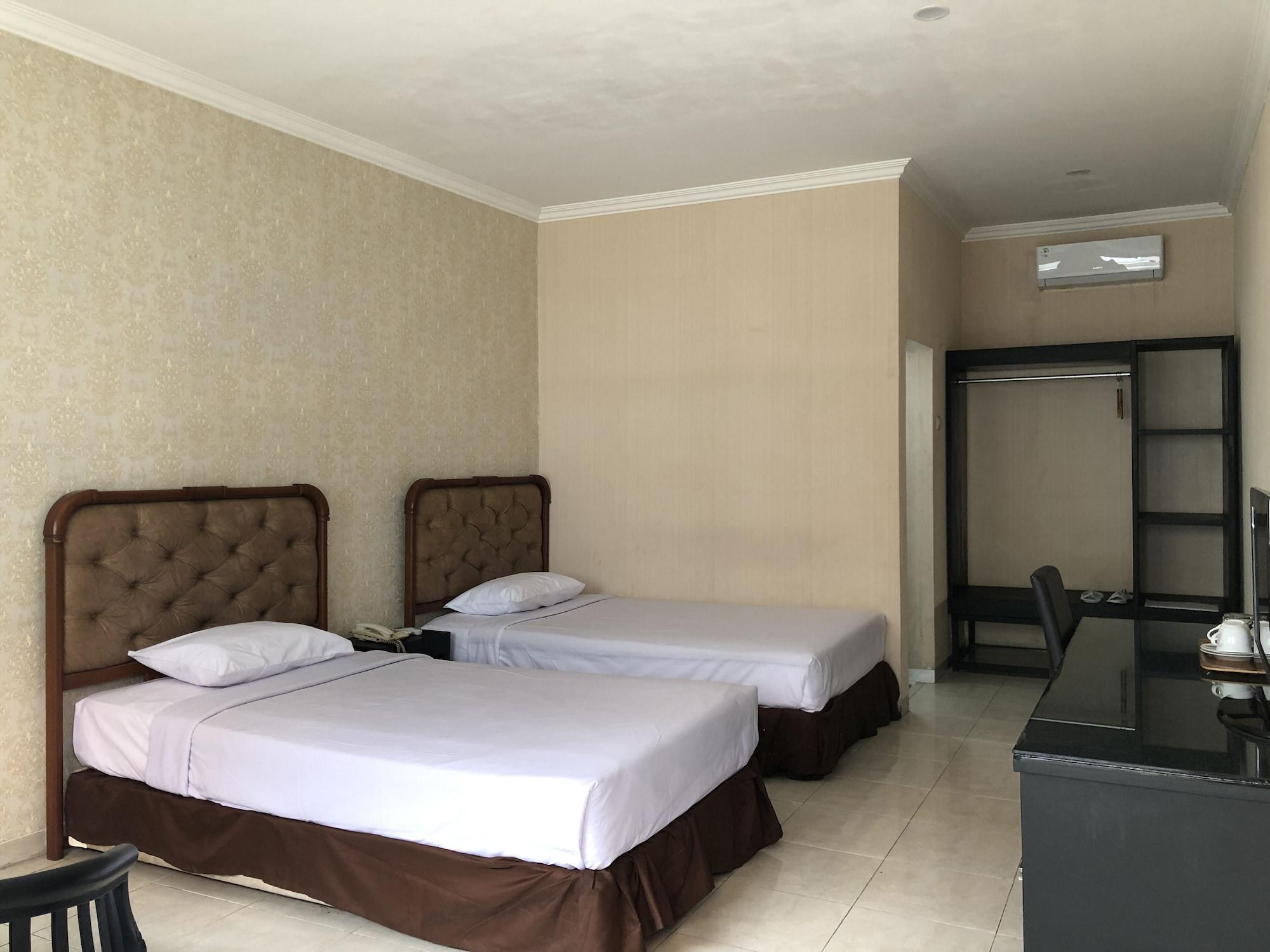 Hotel Sinar 3 Sedati Esterno foto
