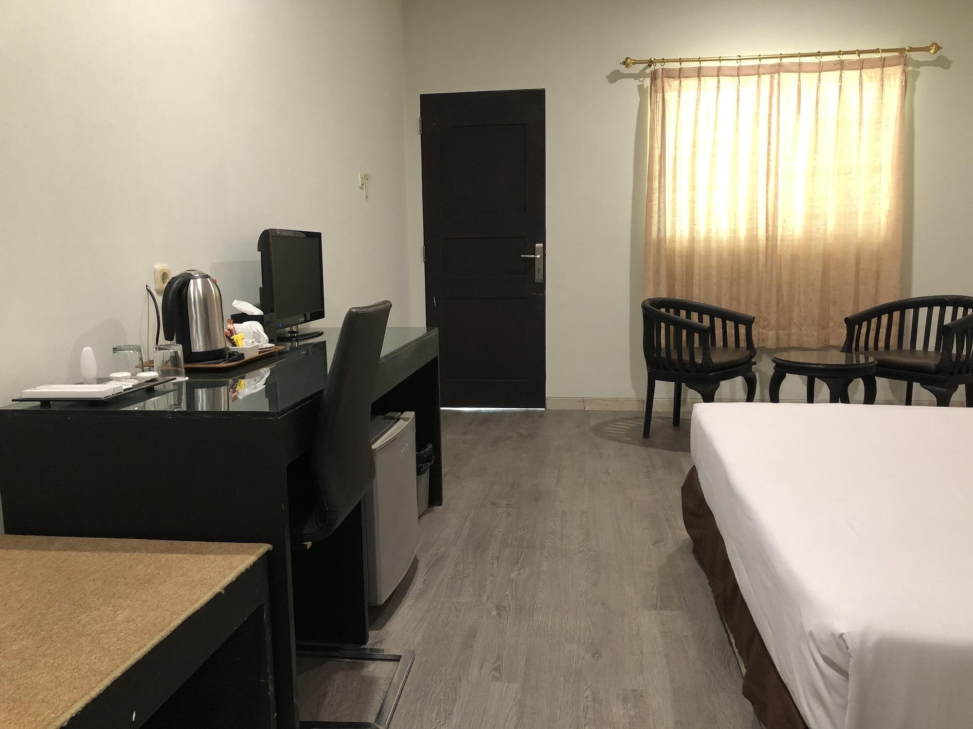 Hotel Sinar 3 Sedati Esterno foto