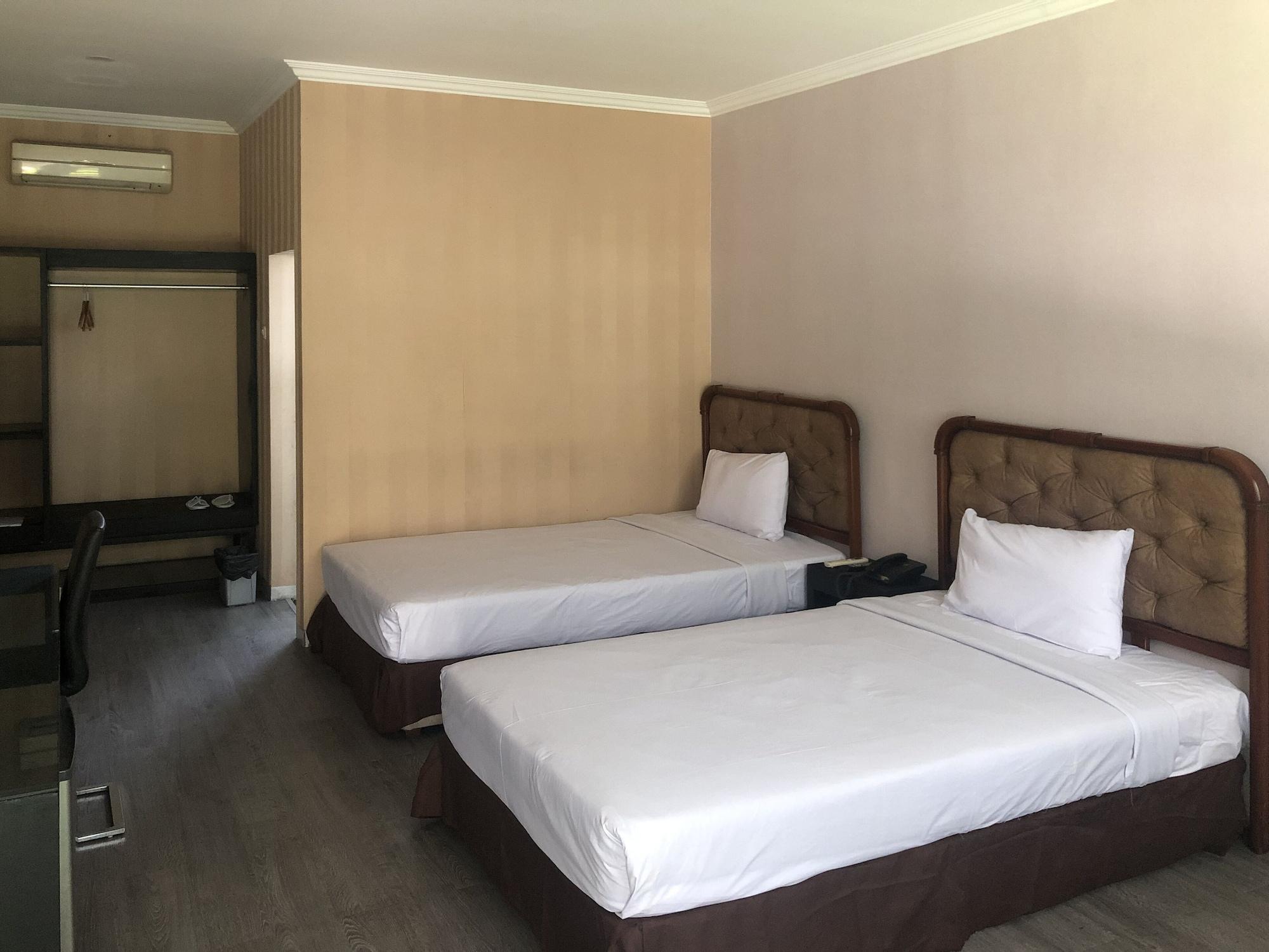 Hotel Sinar 3 Sedati Esterno foto