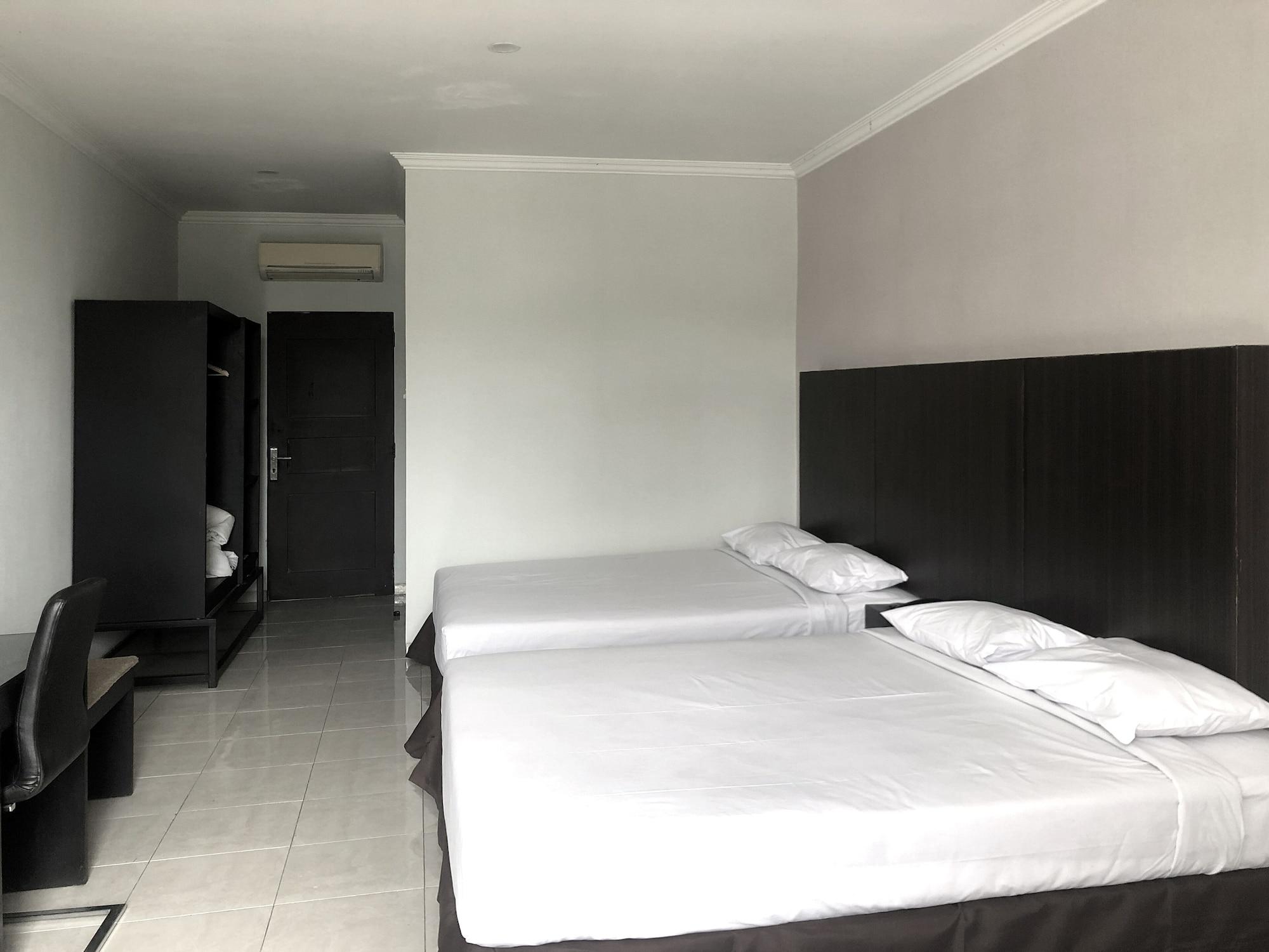 Hotel Sinar 3 Sedati Esterno foto